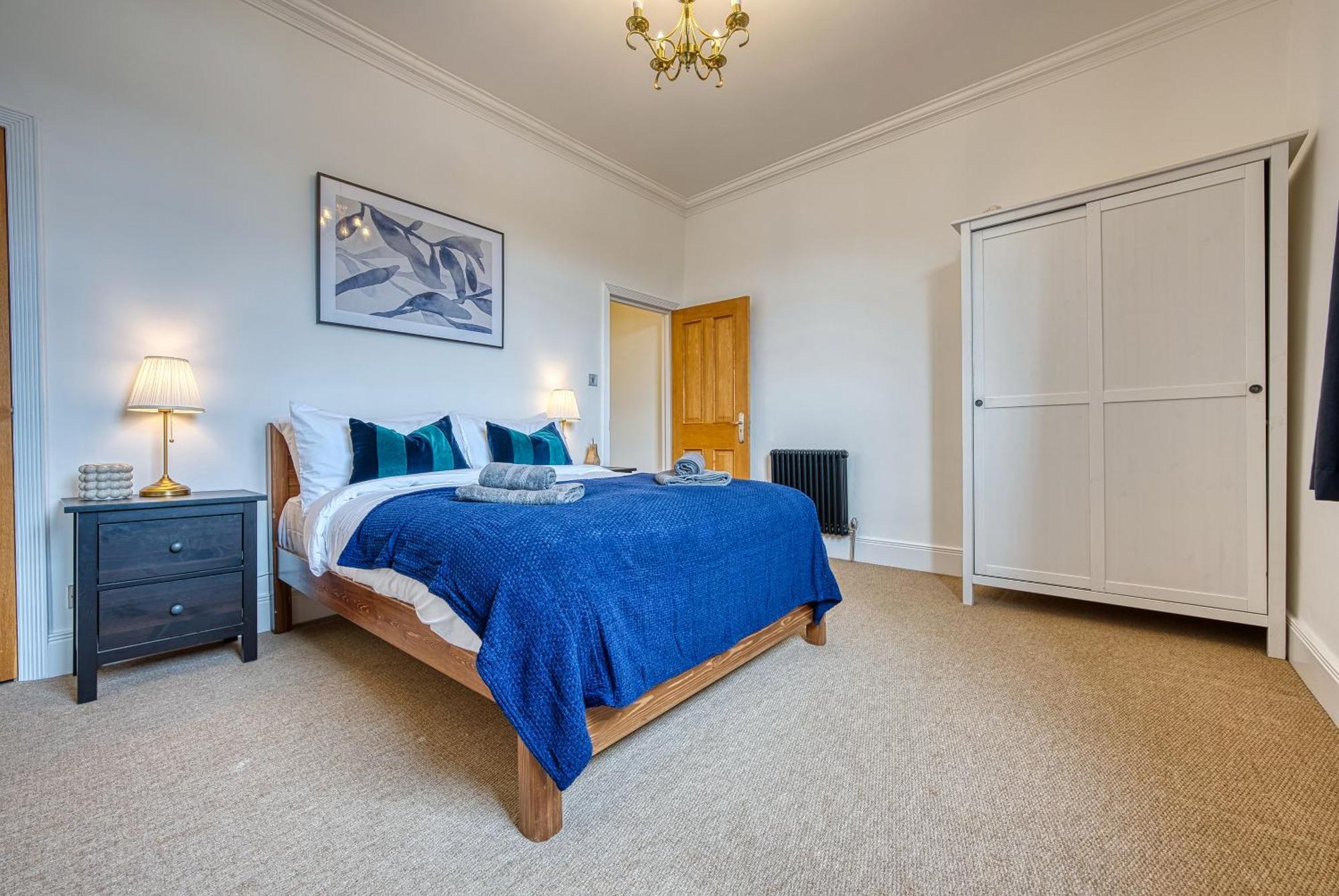 2 Bed Stunning Chic Modern Spacious Apt, Ocean Village, Southampton - Plenty Of Parking - By Blue Puffin Stays Exterior foto